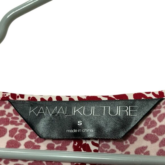 Welcome to my closet! - Picture 7 of 9